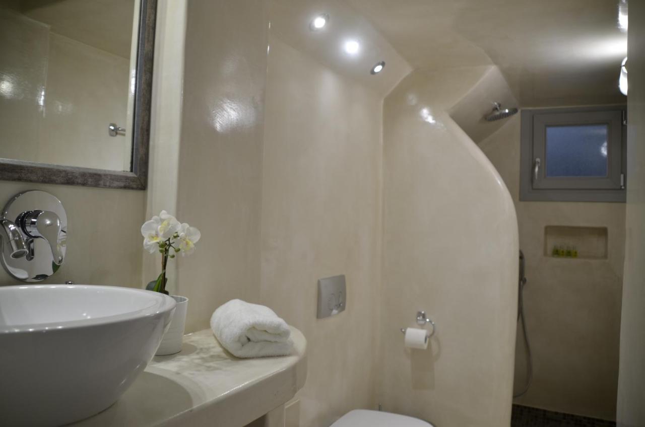 Hotel Niovi à Fira  Extérieur photo