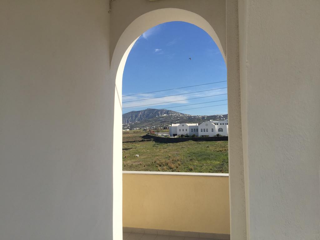 Hotel Niovi à Fira  Extérieur photo