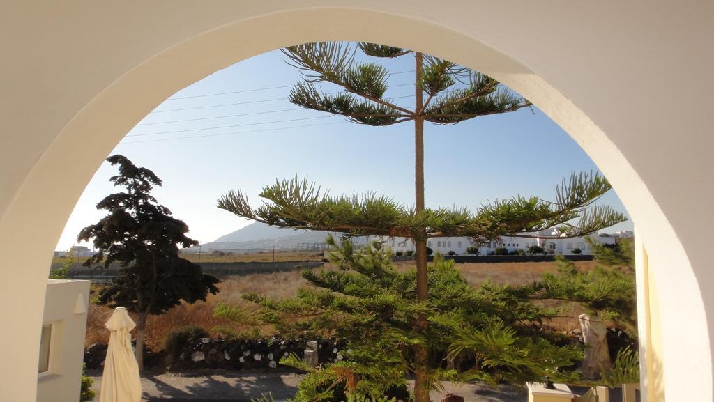 Hotel Niovi à Fira  Extérieur photo